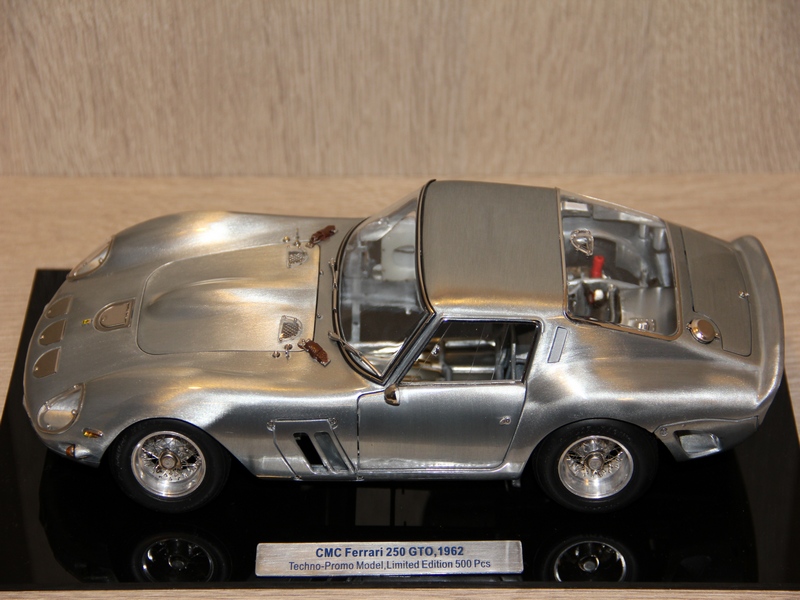 FERRARI 250 GTO TECHNO -PROMO MODEL 1962 ´´LAKOVANÝ KOV´´ - (LIMIT 500 KS)
